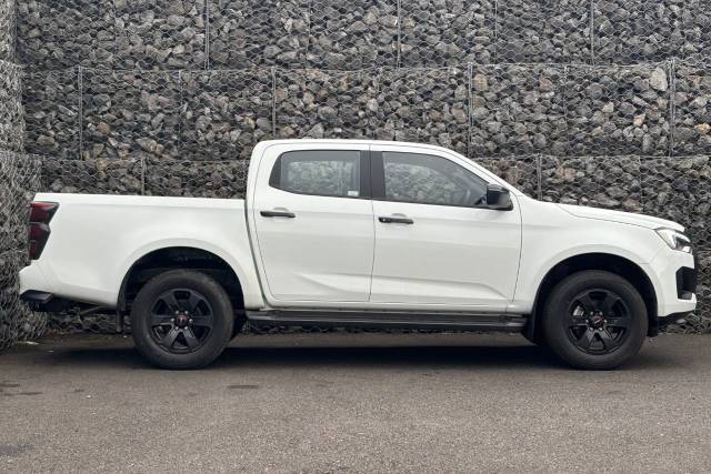 2025 Isuzu D-max V-Cross Automatic 1.9 4WD Euro 6 (s/s) 4dr