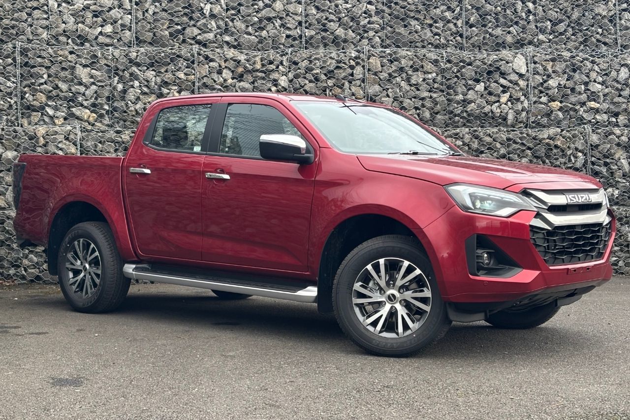 2025 Isuzu D-max